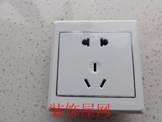 多功能转换插座选购标准